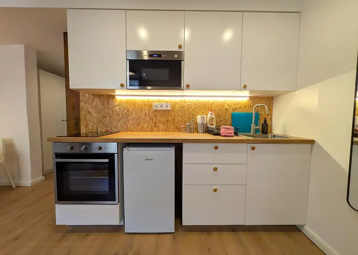 Mg4 - Modern Design In 18th-century House *