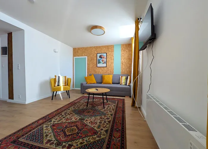 Mg4 - Modern Design In 18th-century House 穆劳