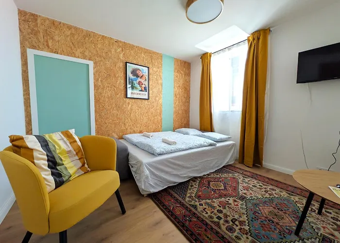 Mg4 - Modern Design In 18th-century House 公寓 *