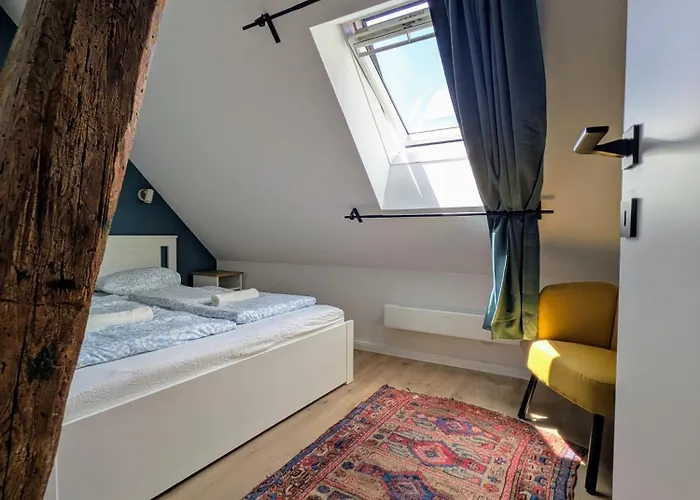 Mg4 - Modern Design In 18th-century House * 穆劳